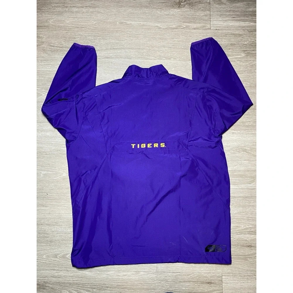 Men's LARGE Nike LSU Tigers Team Issued Jacket Pullover Dri-Fit Storm-Fit Purple